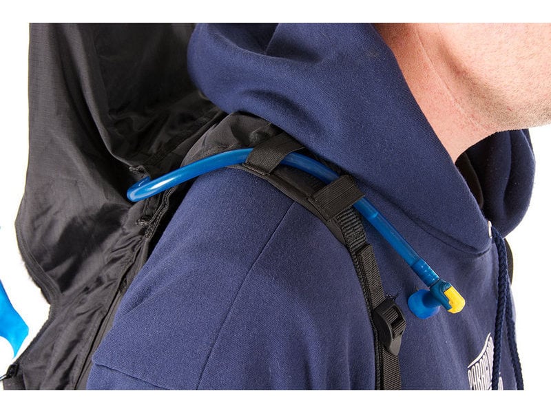 Ozone Ozium harness - hydration access system