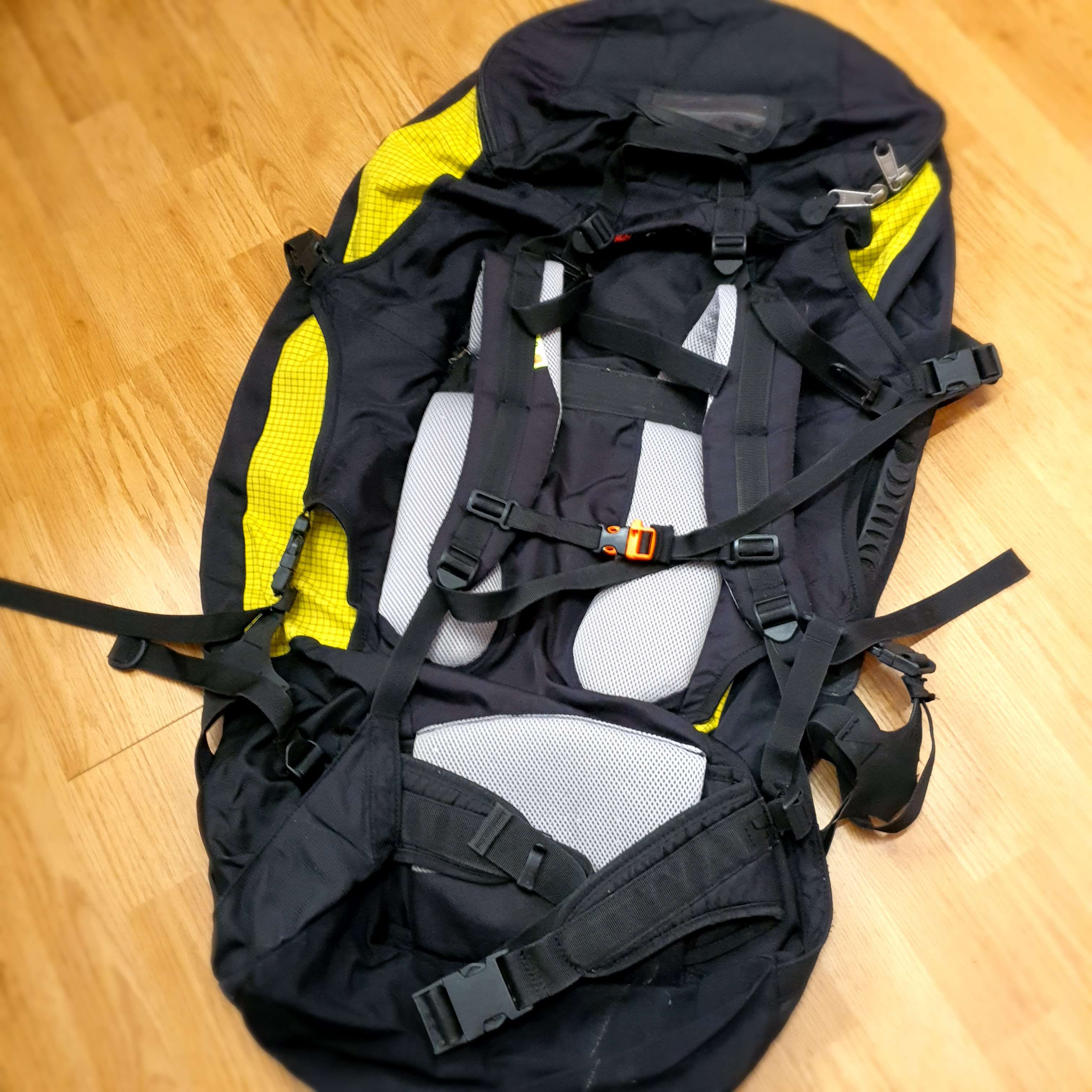 Gin Classic Rucksack Black & Green 130L 26073000-03