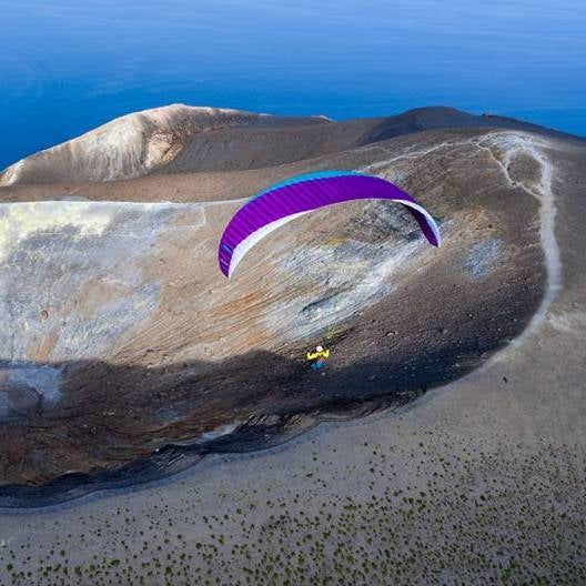 in standard colour Aubergine