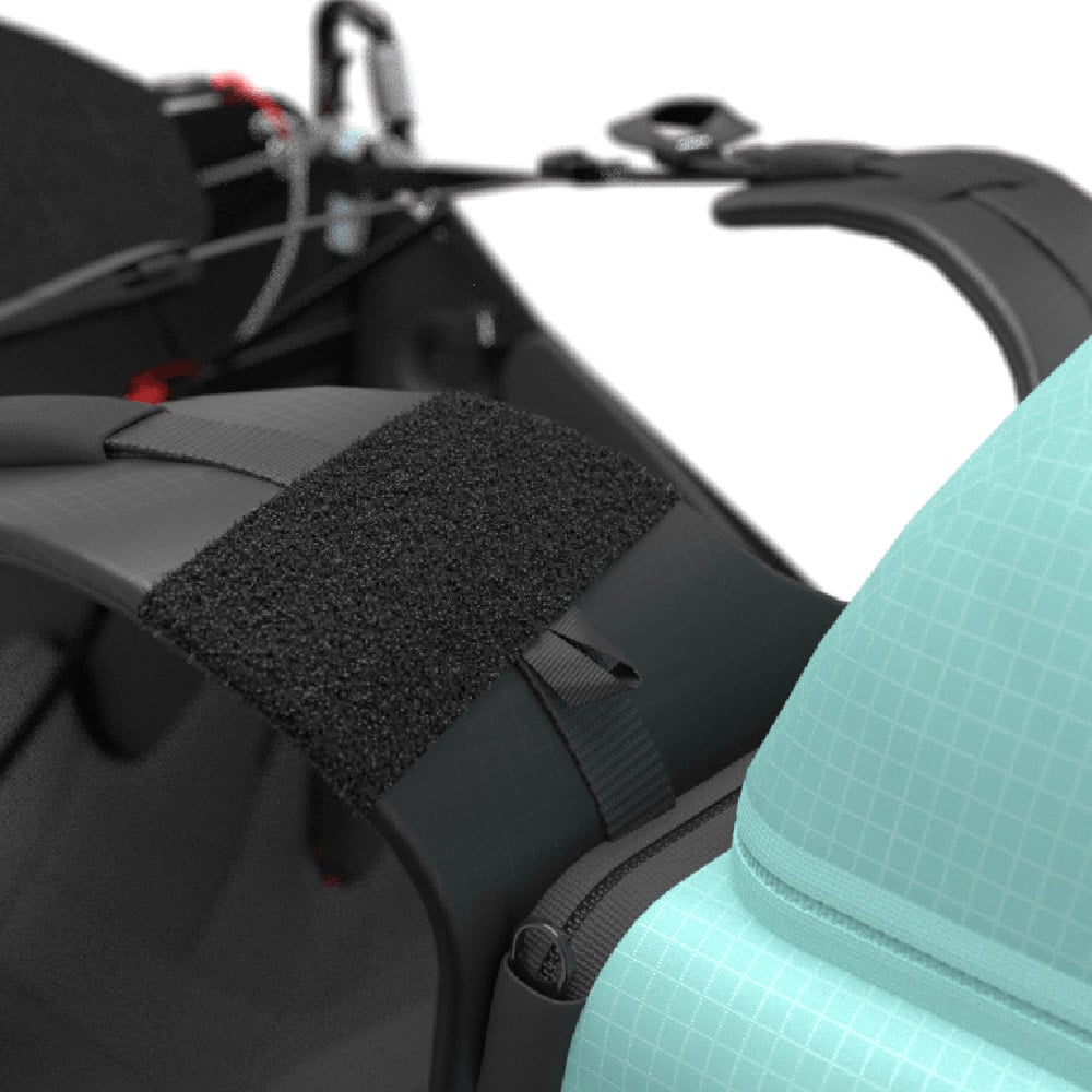 Advance LIGHTNESS 4: Hook and loop fastener