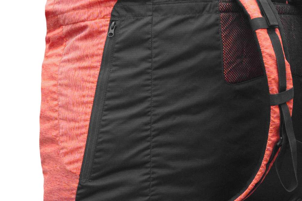 Zipped side pocket | Advance FASTPACK