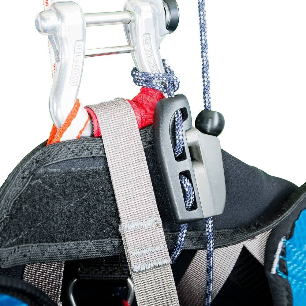 Left shoulder strap with loop material for mounting mini-vario or tracking device