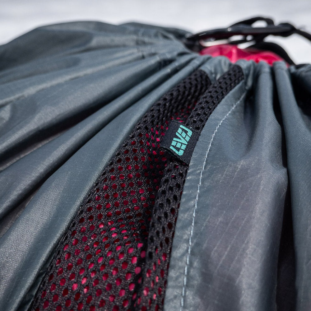 Level Wings Fast Pack bag