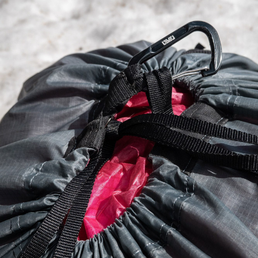 Level Wings Fast Pack bag