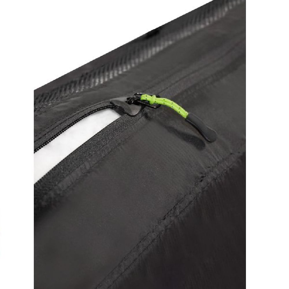 Zip with interior protection