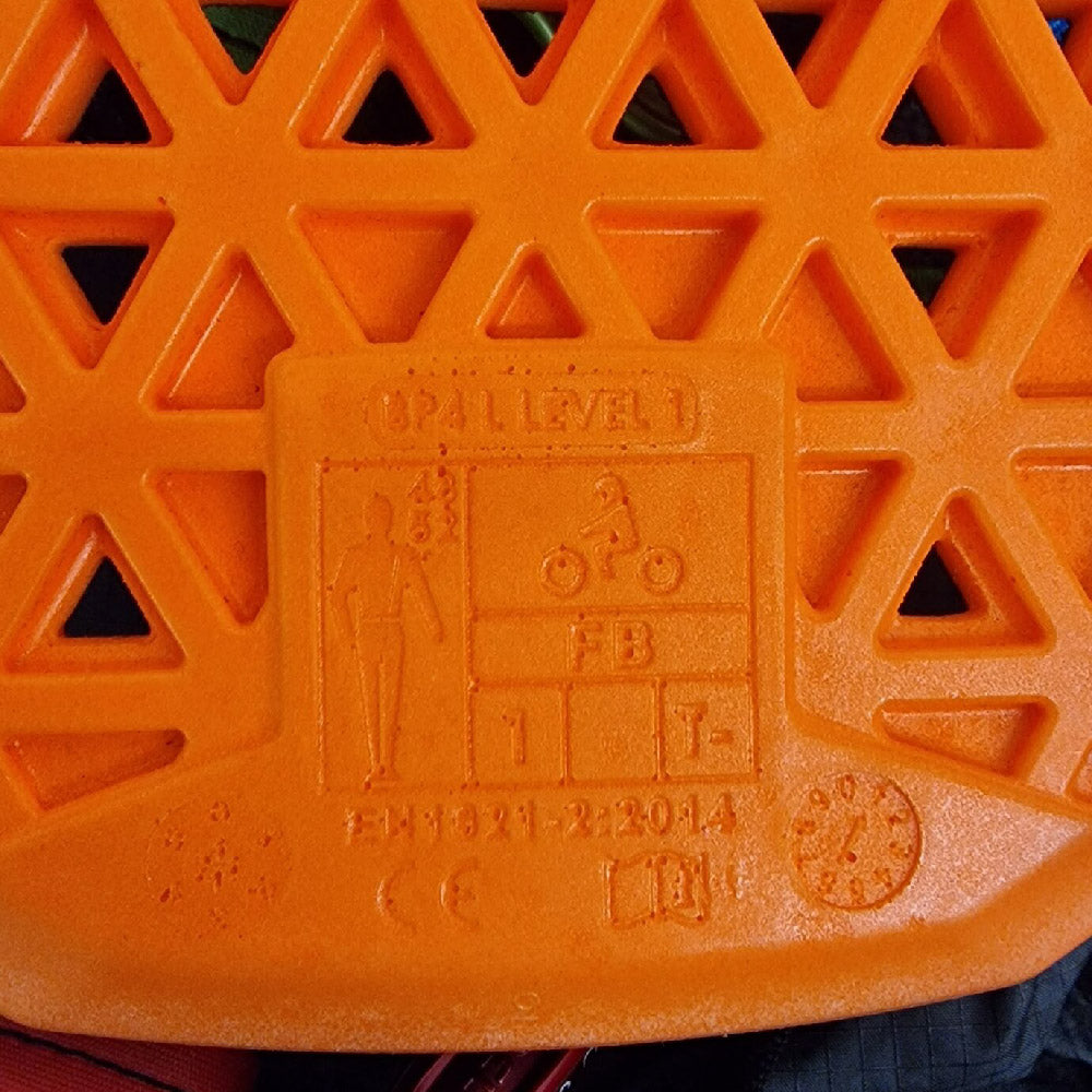 PHI CABRIO Back Protector D30 Level 1