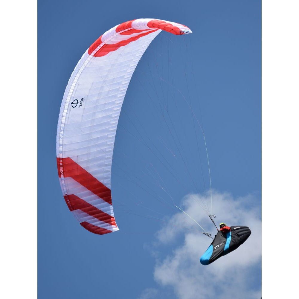 Phi TENOR light White-Red