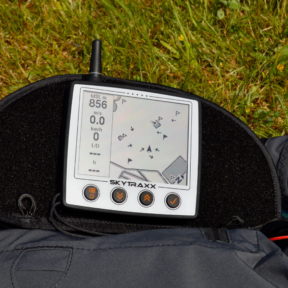 Skytraxx 5 with FANET + FLARM