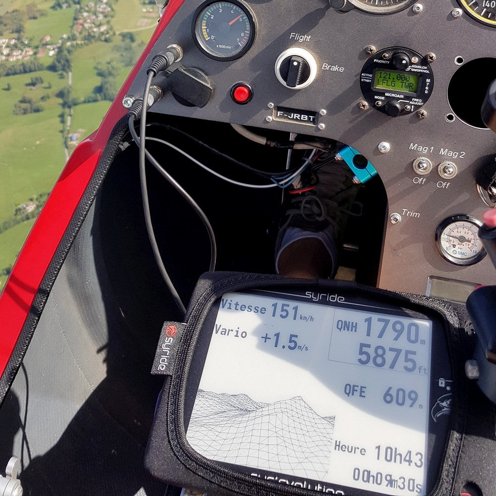 Syride SYS'Evolution in flight