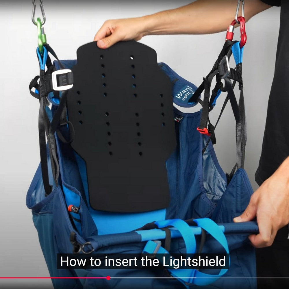How to insert the LIGHTSHIELD in a Wani Light 3