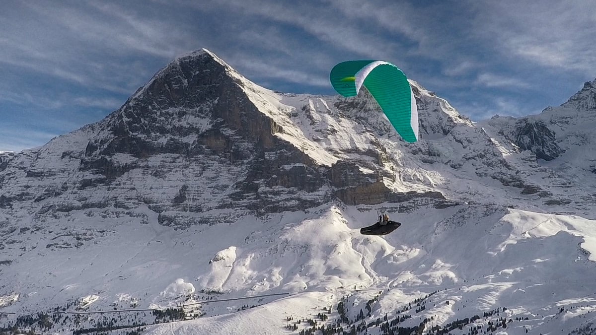 Advance IOTA 2 (First flights review)