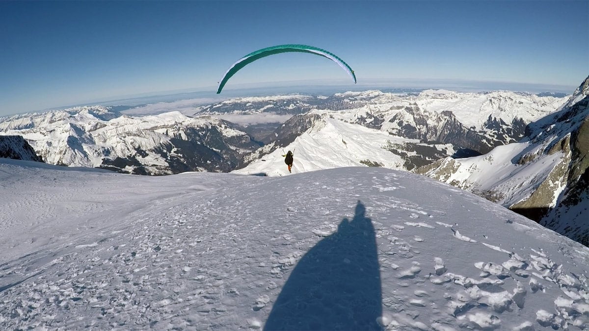 Flight Safety: The Essential 60 Seconds