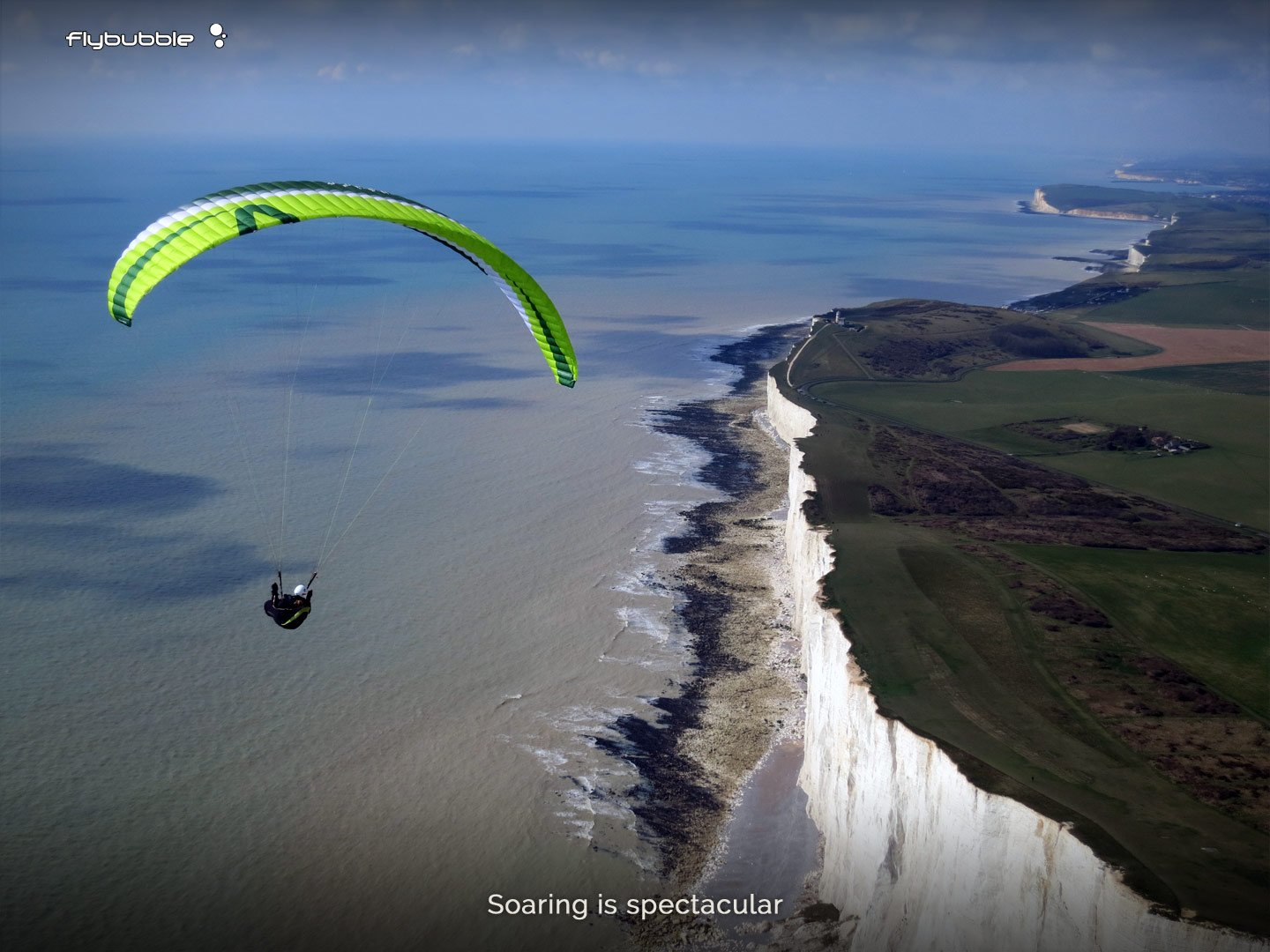 Freeflight: Spectacular soaring