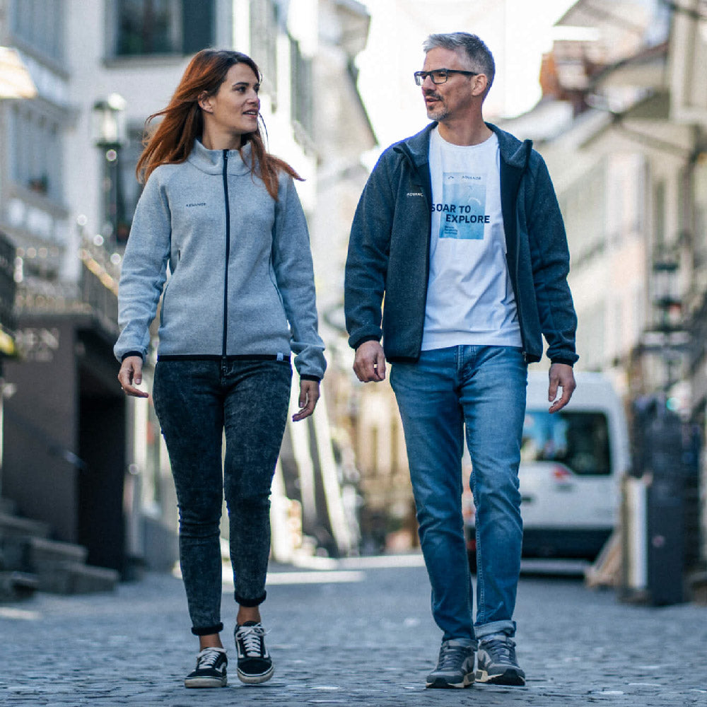 Advance Midlayer Jacket Anthrazit (Antrazit colour on the right)