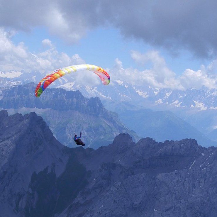 BGD ECHO (PAST MODEL)