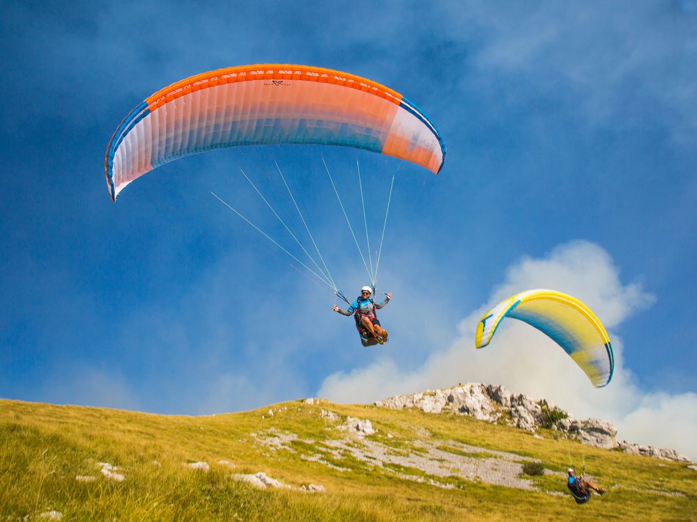 Triple Seven Knight paraglider