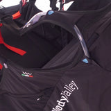  single-block side protection and LIGHTSHIELD protection create a protective shell for the pilot’s body.