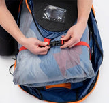 Whiz buckles for an easier stowage of the glider into the harness rucksack | Wani 3 rucksack features