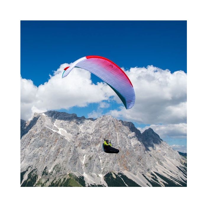 Advance XI lightweight cross country paraglider EN/LTF B