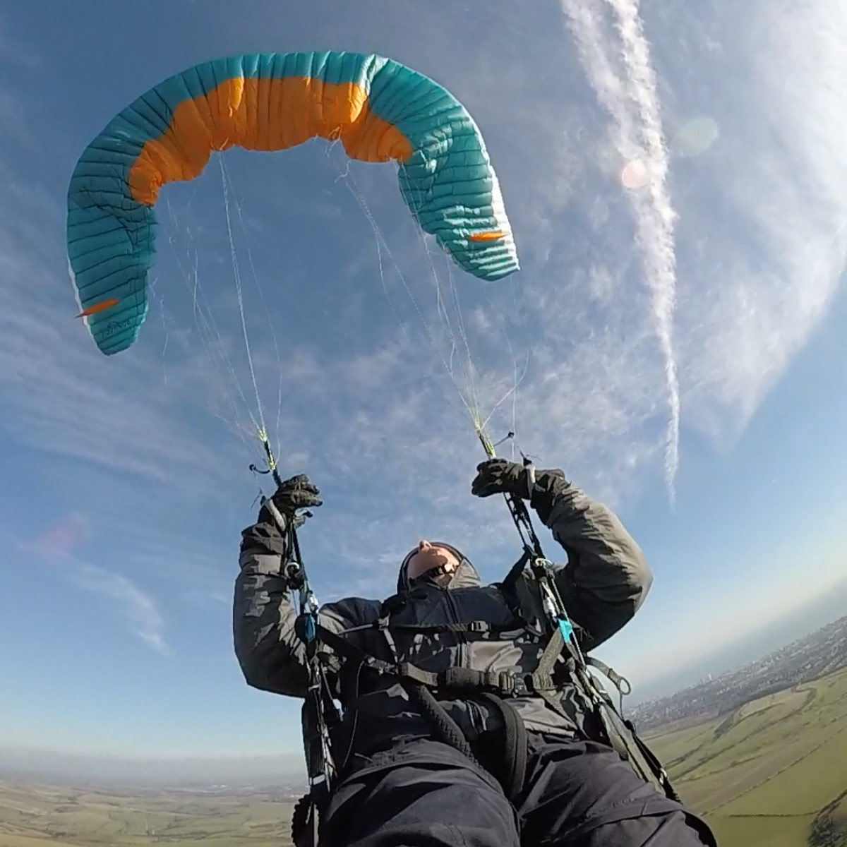Full frontal collapse on a paraglider