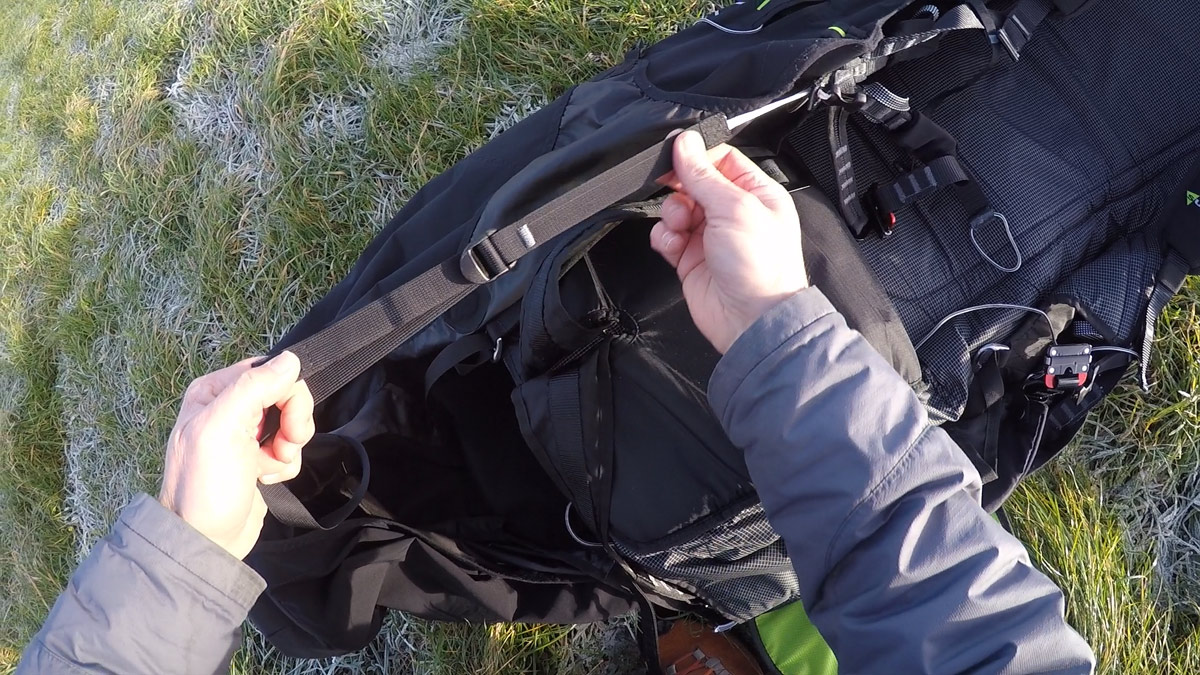 Supair Delight 2 harness review: adjusting the pod