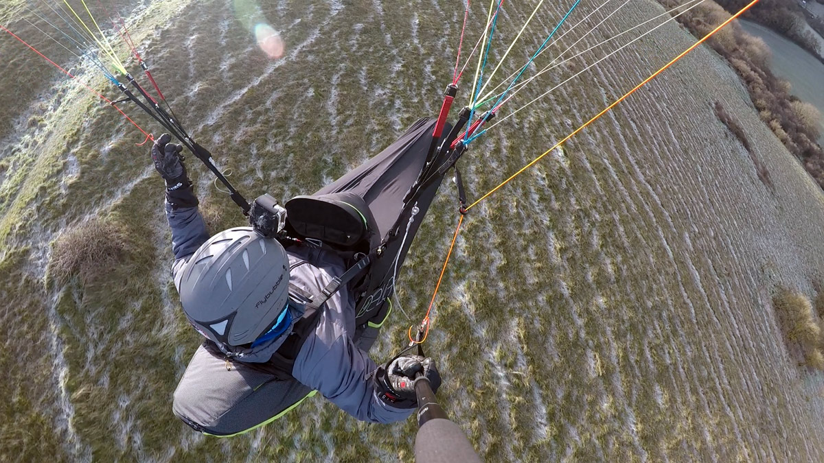 Supair DELIGHT 2 paraglider harness review: overhead shot