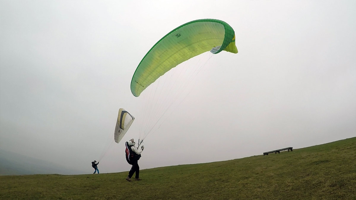 Paragliding Safety: ground handle
