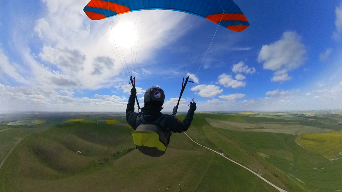 Phi SONATA paraglider review: chase cam
