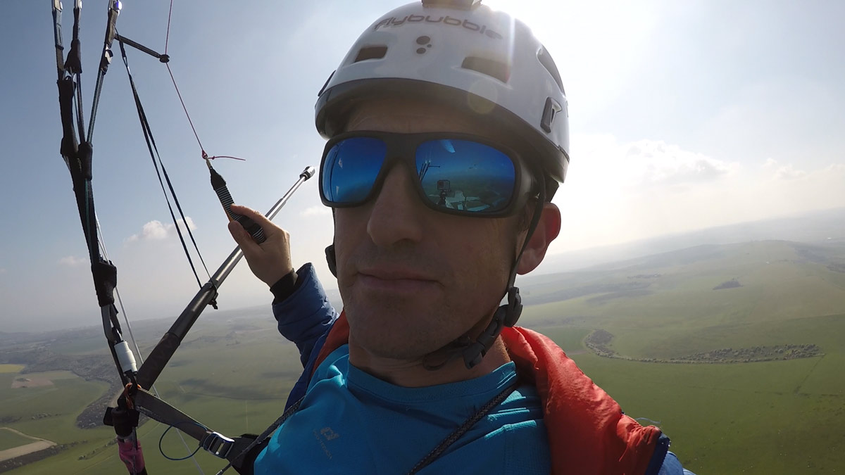 Paragliding with a video camera (best gear) - Flybubble
