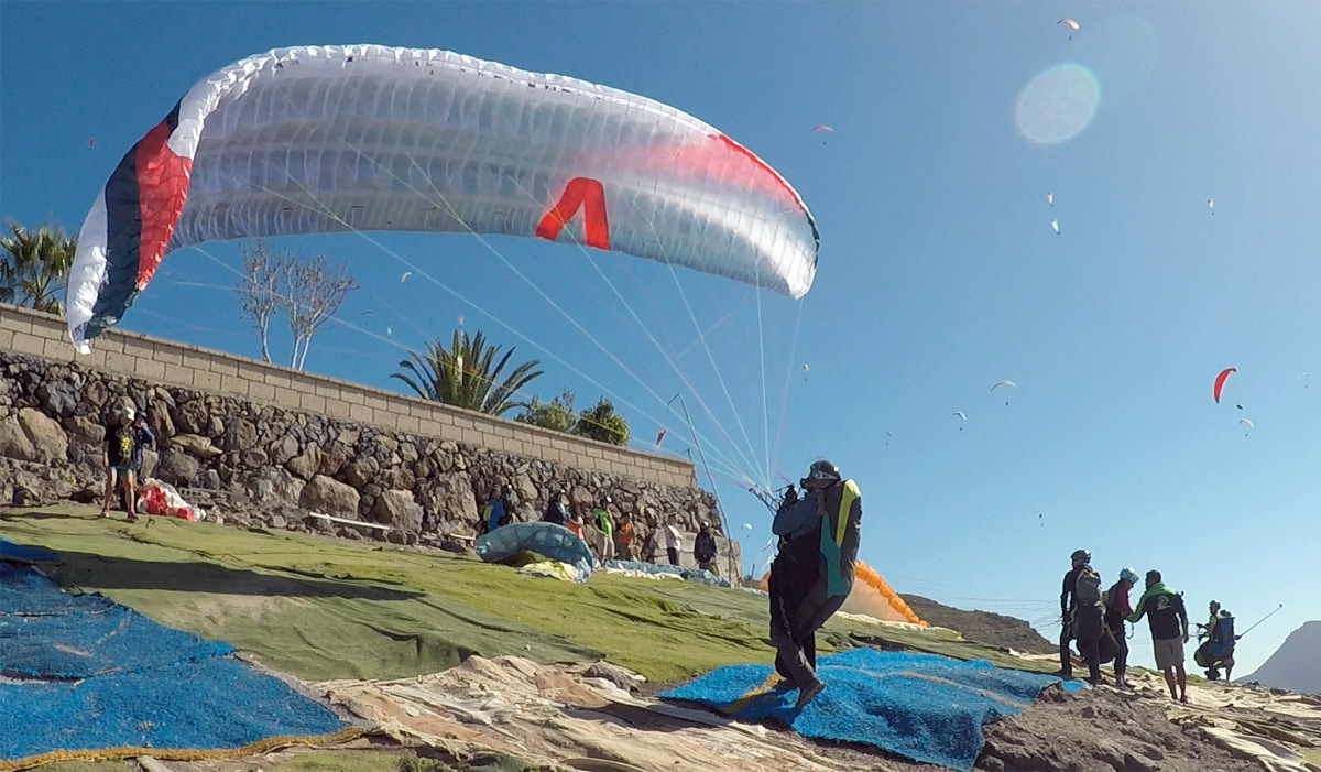 Skywalk ARAK paraglider review: launching
