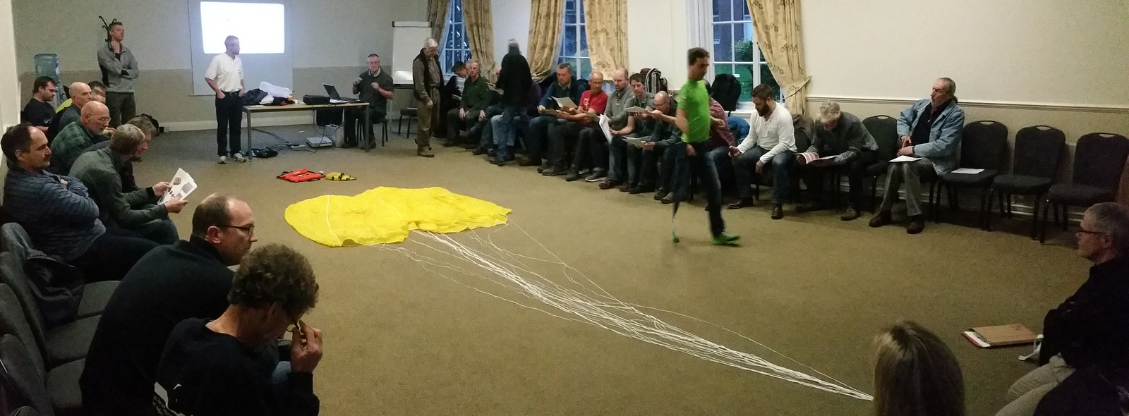 BHPA Emergency Parachute Conference 2015 demo