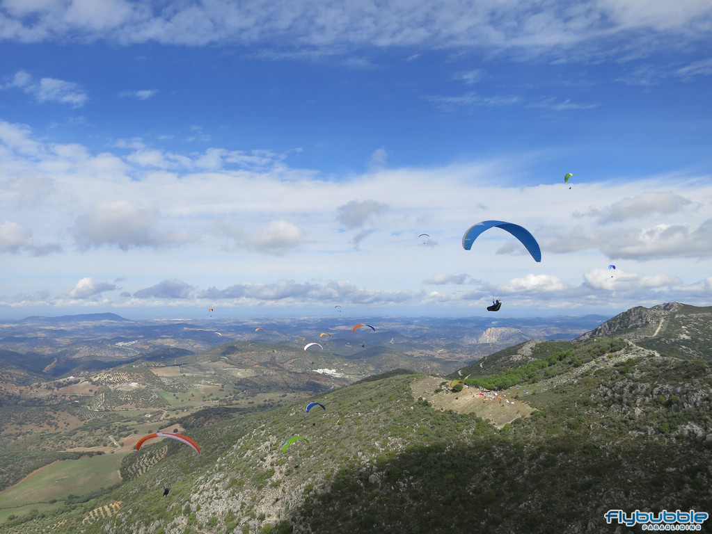 Paragliding trips to Spain