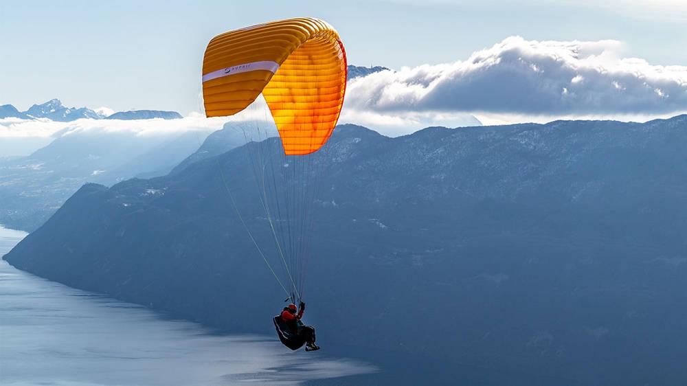 Supair EONA 3 first paraglider